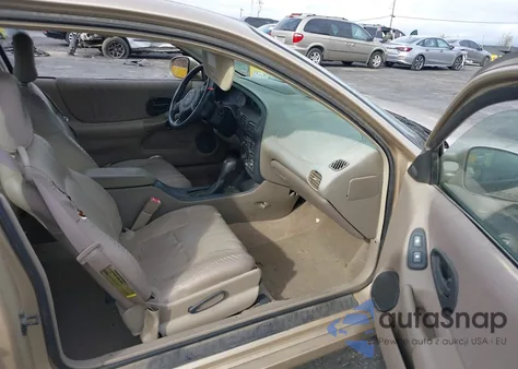 2001 Pontiac Grand Prix Gtp z USA, uszkodzony, nr VIN 1G2WR12101F139172